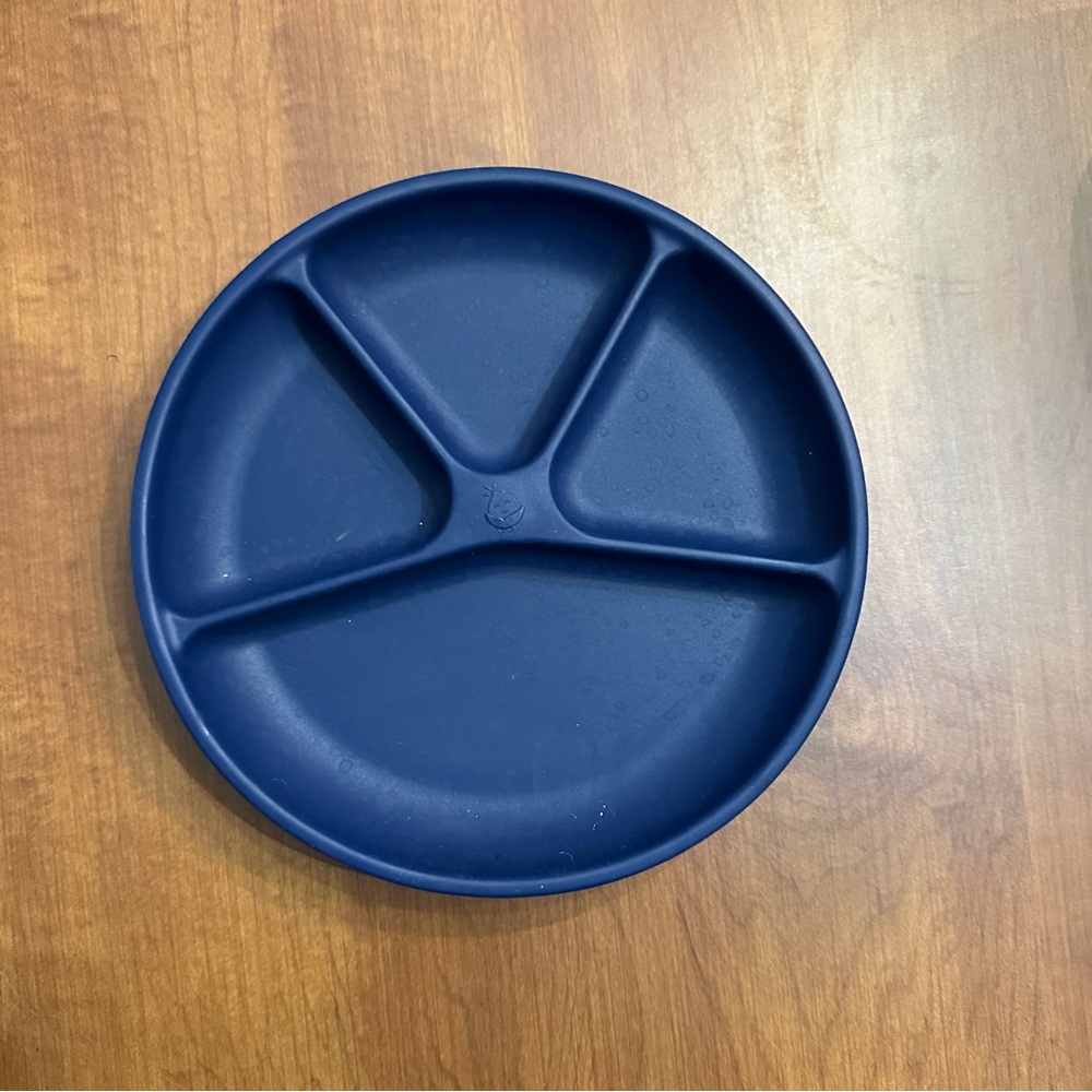 Baby / Toddler silicon blue divided plate.